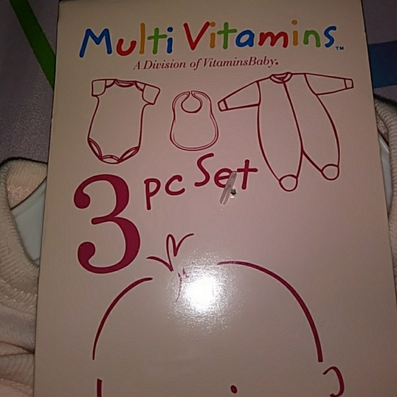 Multi Vitamins 3 pc Set - Picture 2 of 2